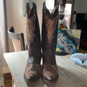 Women’s hand stitched cowboy boots.